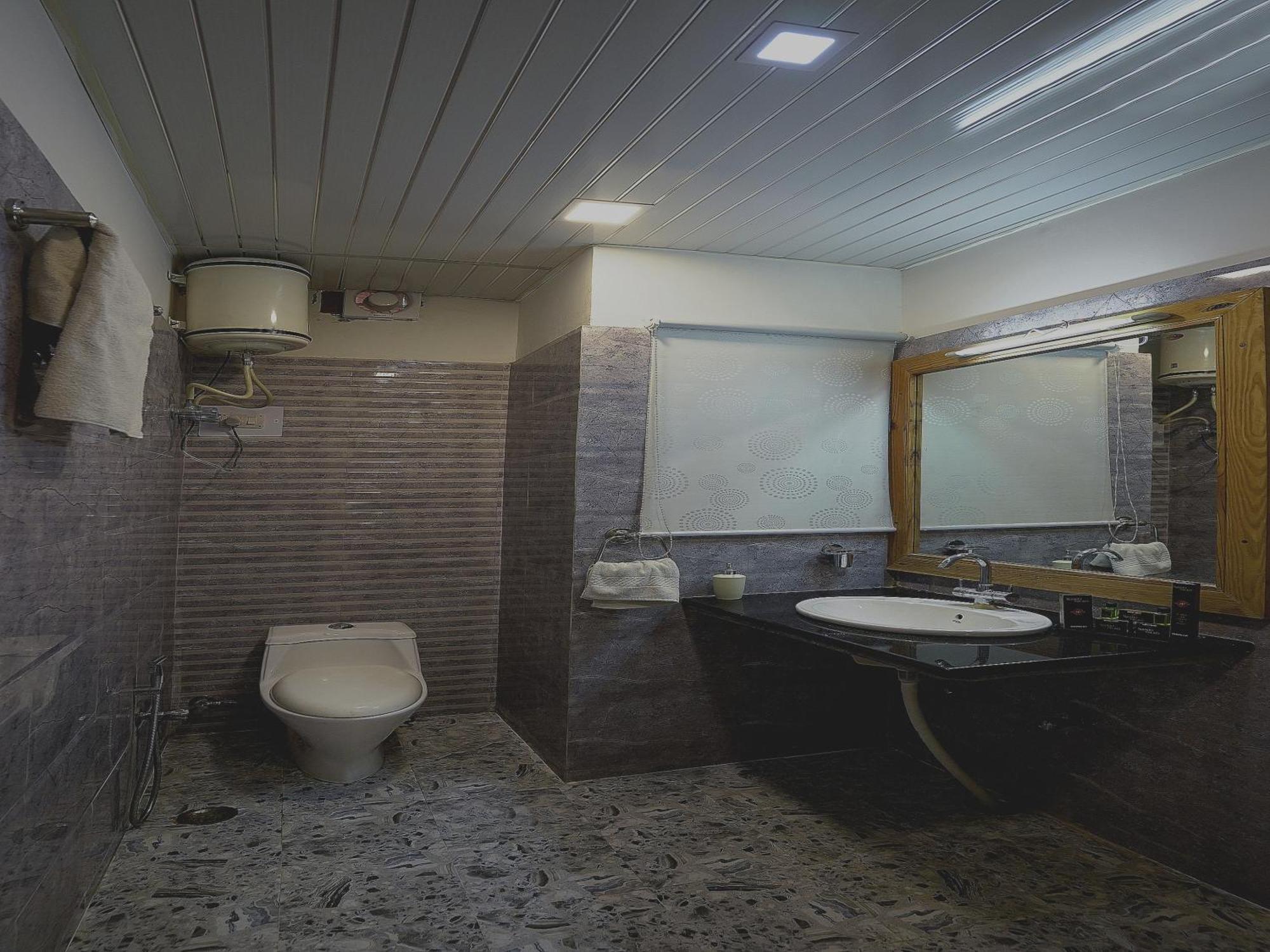 Spot On Nanki Palace Аджмер Екстериор снимка